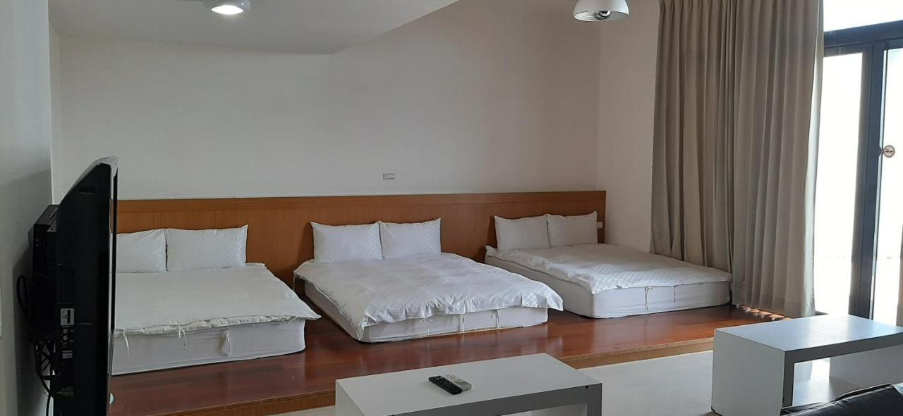 Sky Square Homestay Magong Exteriör bild