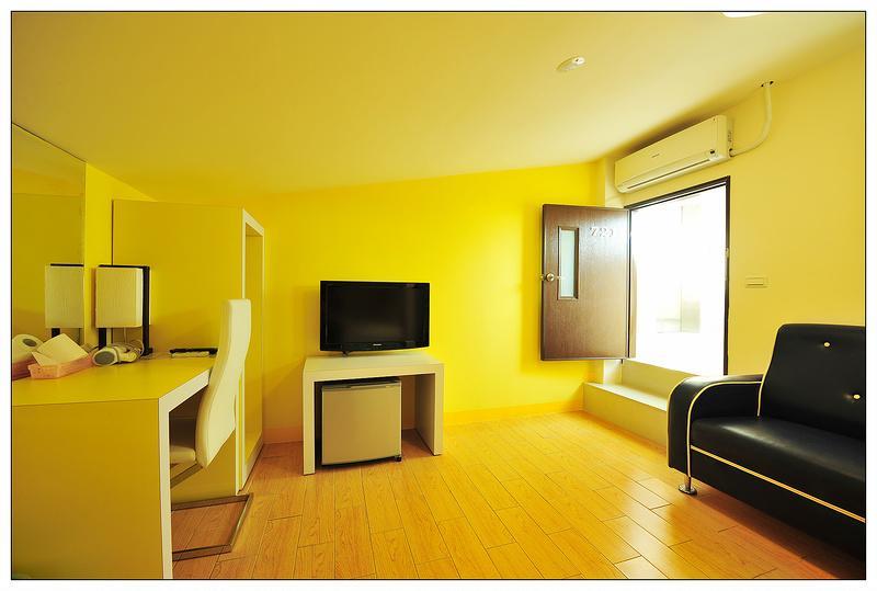 Sky Square Homestay Magong Exteriör bild