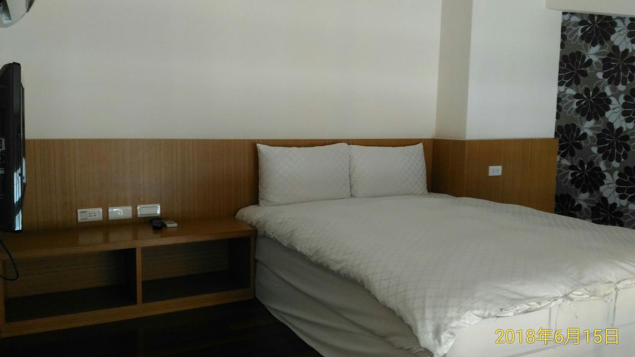 Sky Square Homestay Magong Exteriör bild