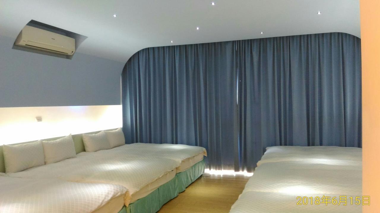 Sky Square Homestay Magong Exteriör bild