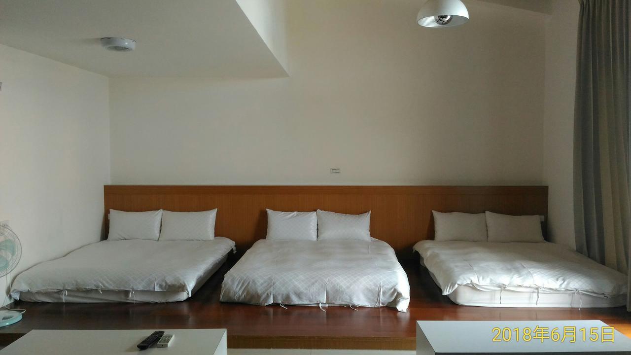 Sky Square Homestay Magong Exteriör bild